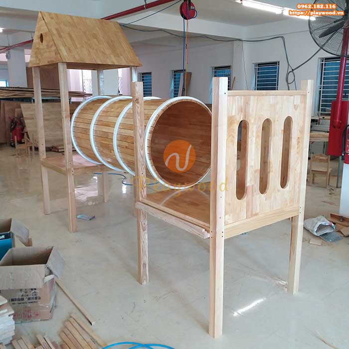 Sản xuất nhà khối cầu trượt liên hoàn bằng gỗ tại Bắc Giang-3